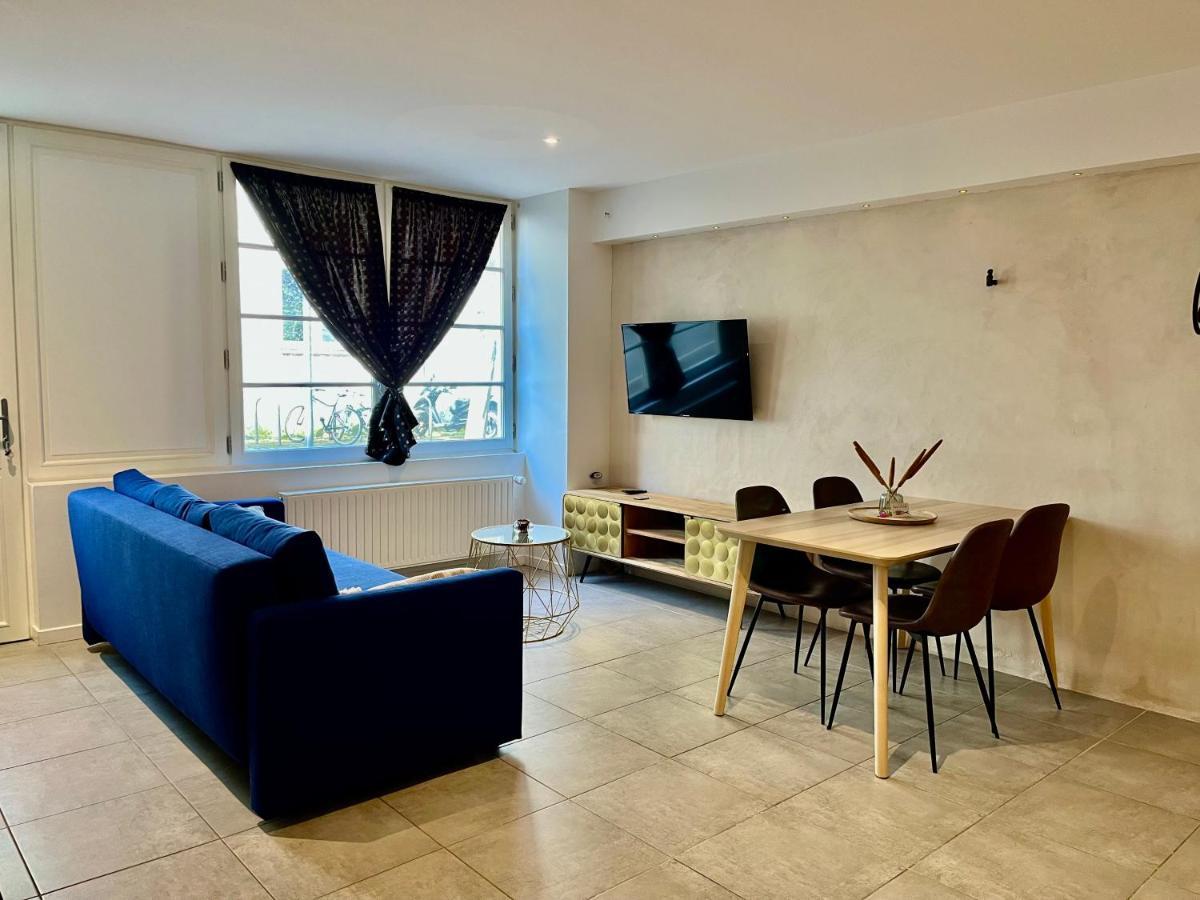 Appartement Le Cours Ladauge à La Rochelle  Extérieur photo
